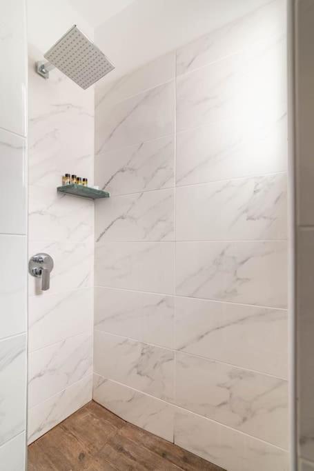 Stylish And Central Apt Near Acropolis - Avdi Square Athen Eksteriør billede