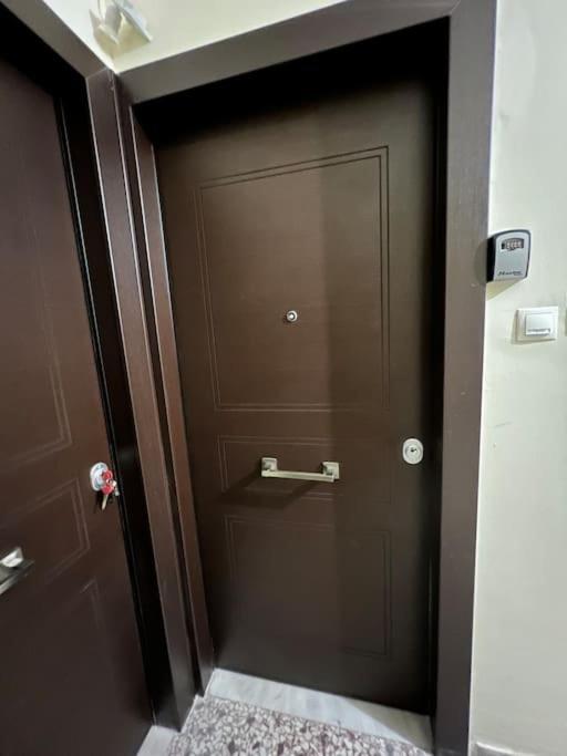 Stylish And Central Apt Near Acropolis - Avdi Square Athen Eksteriør billede